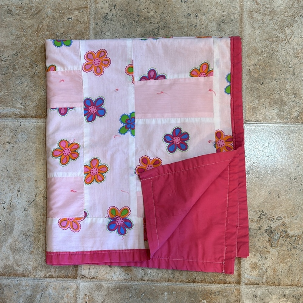 SMALL LAP QUILT